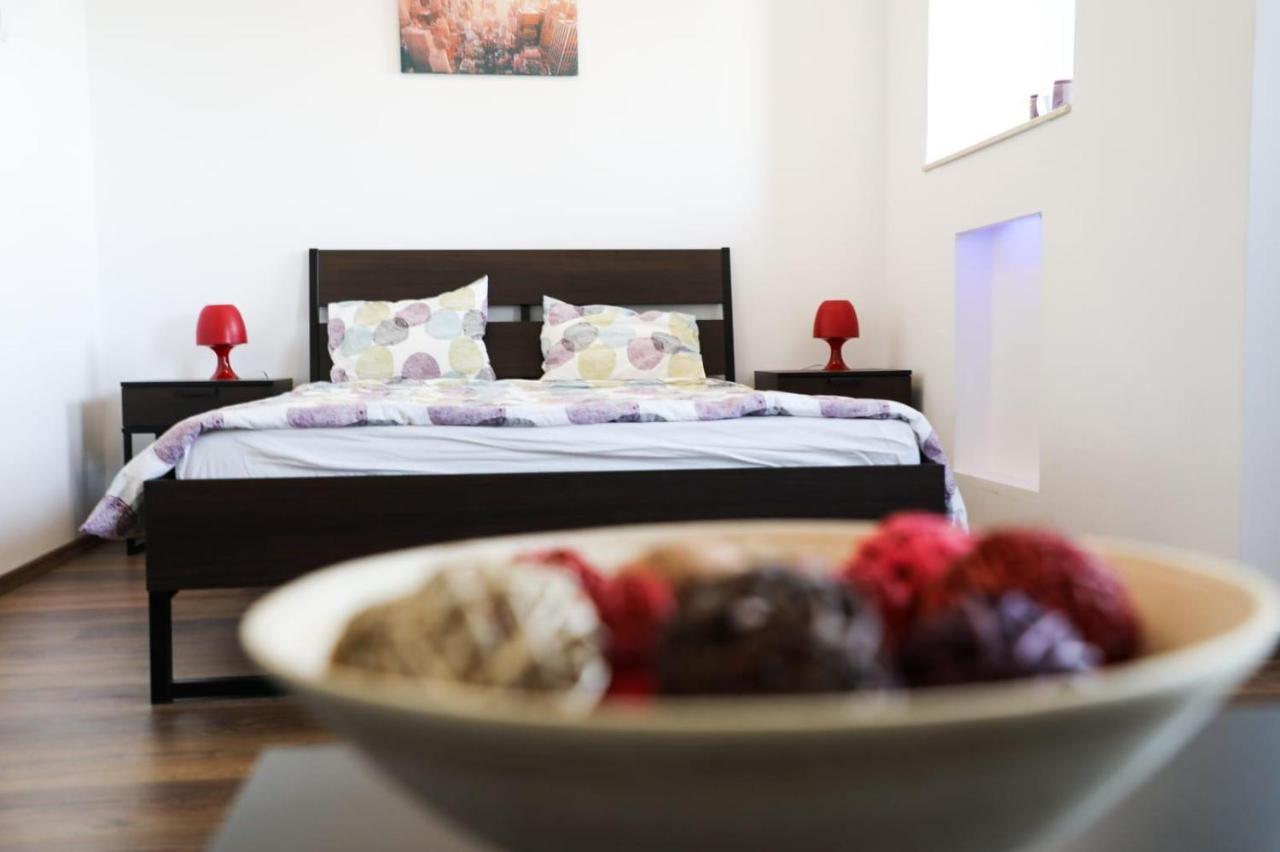 Ultracentral Cozy Apartment Near Old Town Bucureşti Exterior foto